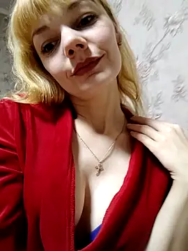 Snapshot of AliceSwan1122 chatting on 09/19/25, 08:42 AliceSwan1122 online show from 09/19/25, 08:42
