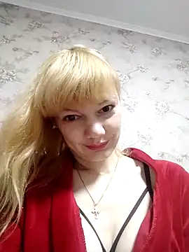 Snapshot of AliceSwan1122 chatting on 09/24/25, 10:02 AliceSwan1122 online show from 09/24/25, 10:02