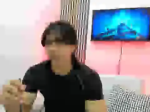 Snapshot of toji_luxxer chatting on 09/20/25, 02:23 toji luxxer online show from 09/20/25, 02:23