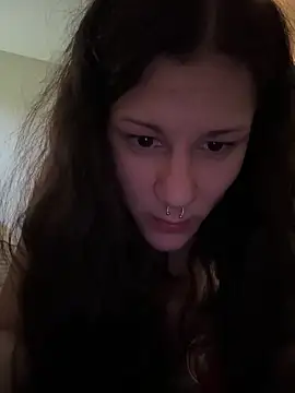 Snapshot of zanilla_ chatting on 10/15/25, 03:12 zanilla  online show from 10/15/25, 03:12