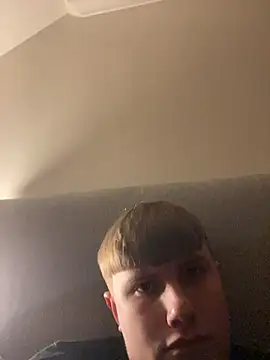 Sammyboy2211 online show from 02/10/26, 06:34