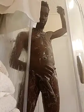 Snapshot of ChocolatebbC4u chatting on 10/18/25, 07:14 ChocolatebbC4u online show from 10/18/25, 07:14