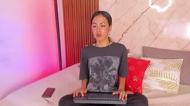 Susy spark online show from 01/17/26, 12:48