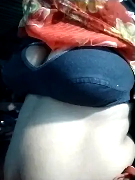 Hotwera97444 online show from 04/13/26, 09:20