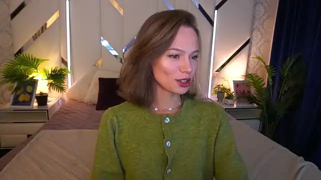 ShyySiren online show from 12/22/25, 08:44