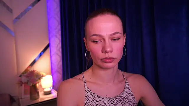 ShyySiren online show from 04/09/26, 01:49