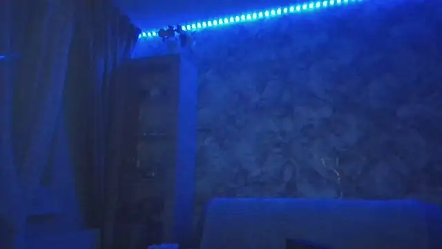 Snapshot of Avylith chatting on 10/05/25, 08:07 Avylith online show from 10/05/25, 08:07