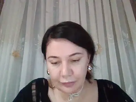 Lomivah online show from 02/11/26, 03:50