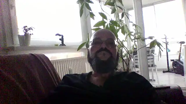 Rascran1 online show from 11/17/25, 03:51