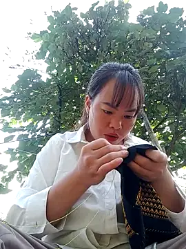 emilyzz online show from 11/14/25, 01:48