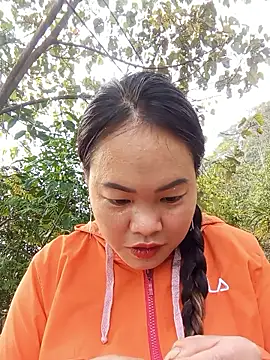 emilyzz online show from 01/19/26, 02:04