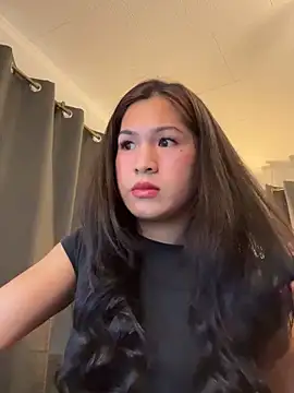 ZoeyJohnson online show from 10/27/25, 04:16