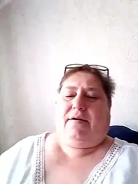 Snapshot of Nikusya-51 chatting on 01/13/26, 11:37 Nikusya-51 online show from 01/13/26, 11:37