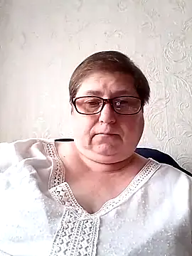 Snapshot of Nikusya-51 chatting on 04/17/26, 11:13 Nikusya-51 online show from 04/17/26, 11:13