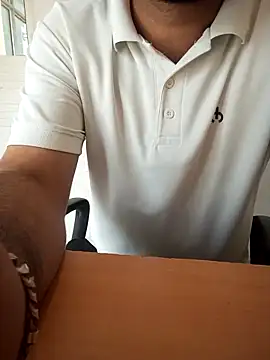 karandeep Bhagat online show from 10/01/25, 05:13