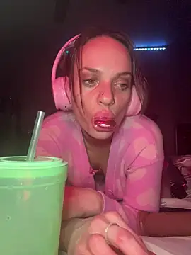 Texxaspearl online show from 01/13/26, 09:25