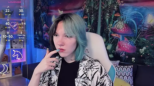 Snapshot of JessieRich chatting on 09/20/25, 08:48 JessieRich online show from 09/20/25, 08:48