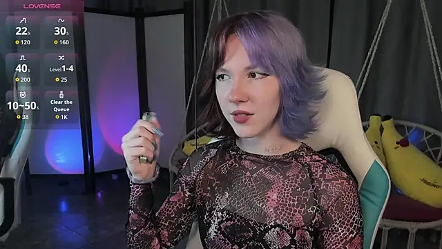 Snapshot of JessieRich chatting on 09/24/25, 12:08 JessieRich online show from 09/24/25, 12:08