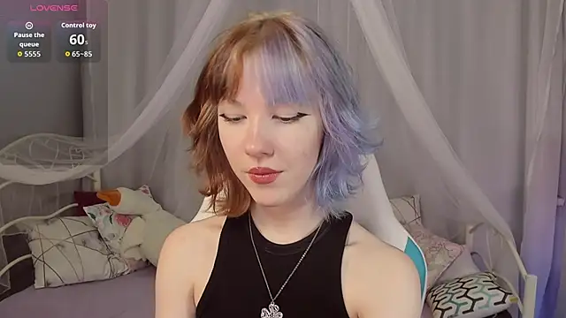 Snapshot of JessieRich chatting on 10/13/25, 08:09 JessieRich online show from 10/13/25, 08:09