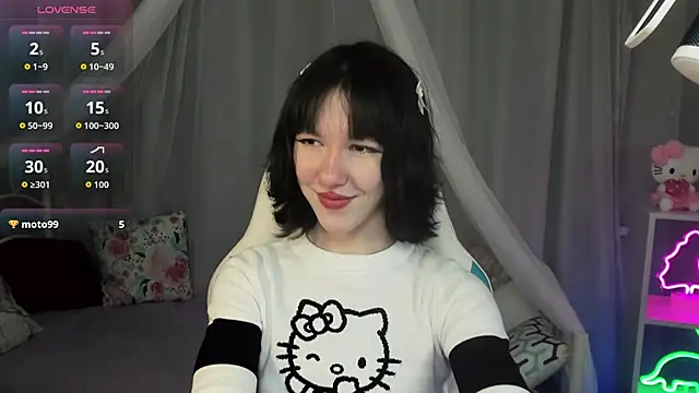 Snapshot of JessieRich chatting on 10/23/25, 07:56 JessieRich online show from 10/23/25, 07:56