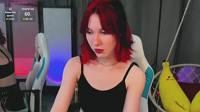 Snapshot of JessieRich chatting on 11/25/25, 09:26 JessieRich online show from 11/25/25, 09:26