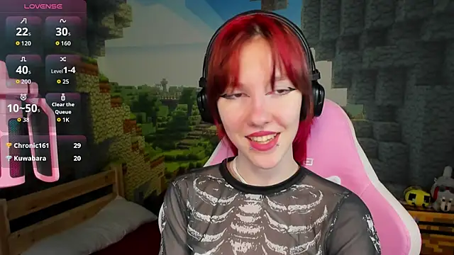 Snapshot of JessieRich chatting on 12/05/25, 01:47 JessieRich online show from 12/05/25, 01:47