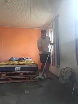 Snapshot of CaVaBxD chatting on 10/03/25, 10:23 CaVaBxD online show from 10/03/25, 10:23