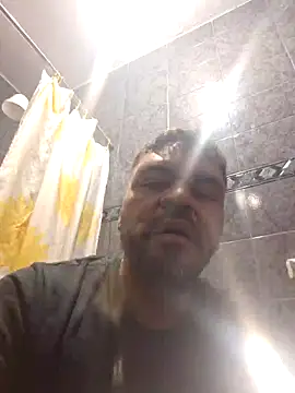 Snapshot of CaVaBxD chatting on 10/04/25, 10:02 CaVaBxD online show from 10/04/25, 10:02