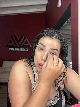 krisstenSantos online show from 10/04/25, 11:08