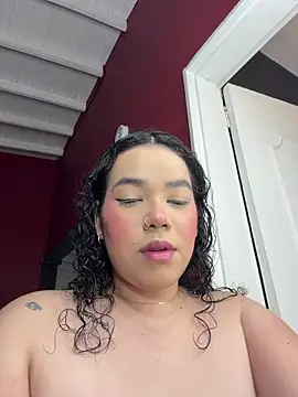 krisstenSantos online show from 12/16/25, 12:43