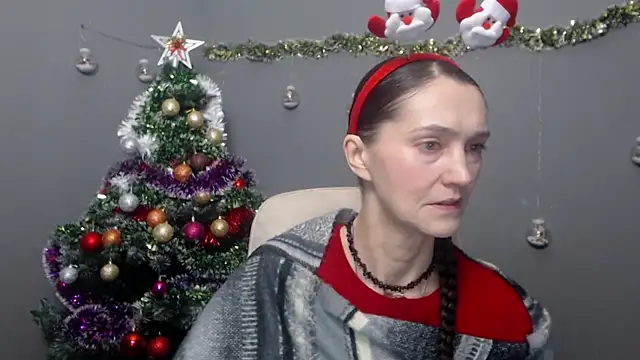 TayaFinch online show from 12/22/25, 01:30