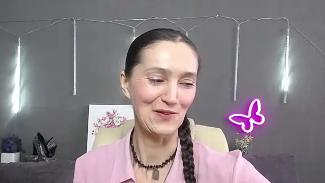 TayaFinch online show from 03/01/26, 01:13