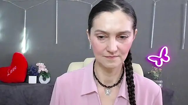 TayaFinch online show from 03/10/26, 01:05