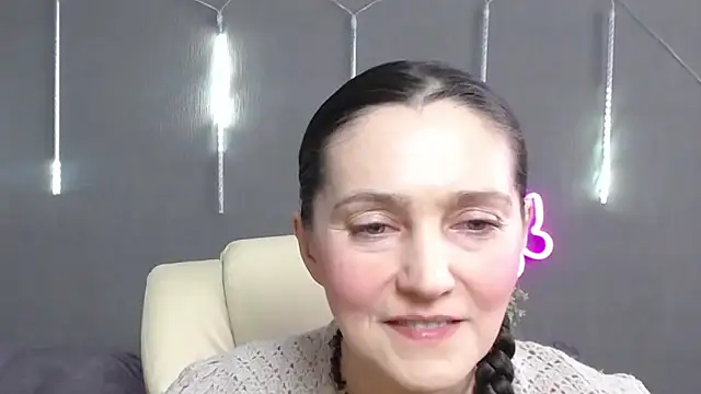 TayaFinch online show from 03/22/26, 01:14