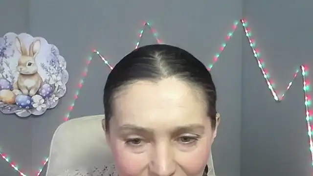 TayaFinch online show from 04/05/26, 12:24