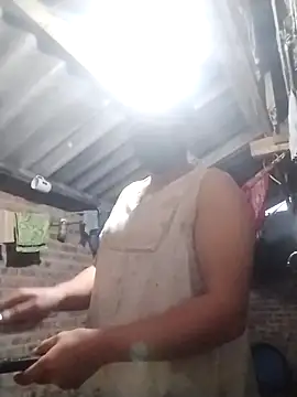 Snapshot of Emmyly_123 chatting on 02/03/26, 12:09 Emmyly 123 online show from 02/03/26, 12:09