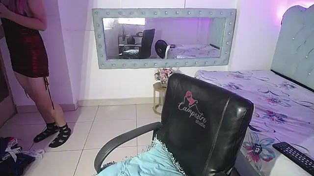 Cordelia Perlman online show from 10/14/25, 12:06