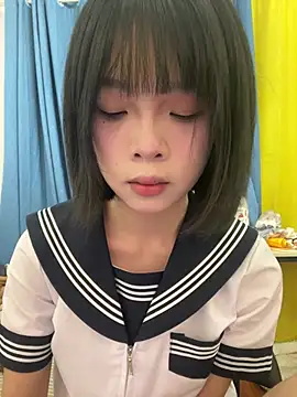 qiqi x online show from 01/18/26, 12:09