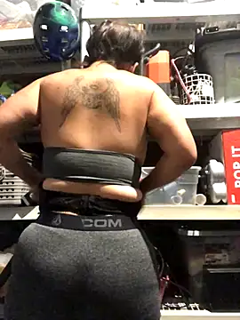 juiicy001 online show from 10/11/25, 02:04