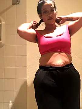 juiicy001 online show from 11/10/25, 11:31