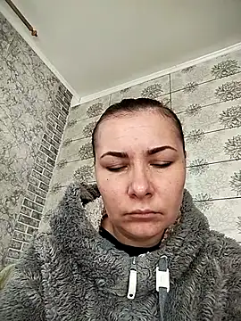 Snapshot of Mia24Blove chatting on 10/12/25, 09:30 Mia24Blove online show from 10/12/25, 09:30