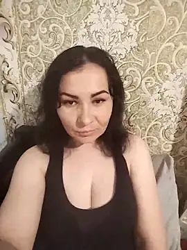 Mia24Blove online show from 05/04/26, 05:53