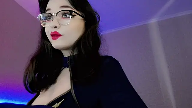 Dazzl1ngFire online show from 10/26/25, 04:51