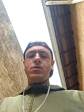 Snapshot of Bottz777 chatting on 10/09/25, 03:54 Bottz777 online show from 10/09/25, 03:54