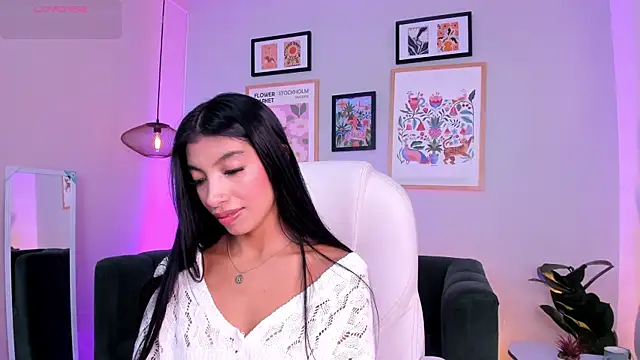 Tiffany Low online show from 07/11/26, 02:31