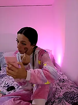 MiQeilaSweet online show from 03/25/26, 06:14