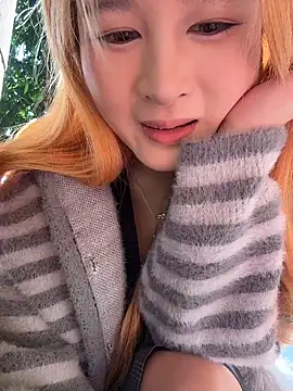 yuki june online show from 11/27/25, 08:27