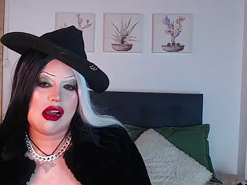 Snapshot of Andrea_secret_ chatting on 10/08/25, 03:09 Andrea secret  online show from 10/08/25, 03:09