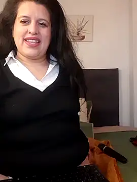 Andrea secret  online show from 03/13/26, 12:12