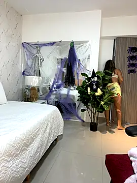 Snapshot of EMILIIA_RICHTER__ chatting on 10/19/25, 11:22 EMILIIA RICHTER online show from 10/19/25, 11:22